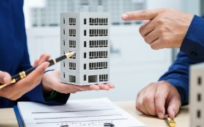 法人保険をご検討のお客様写真